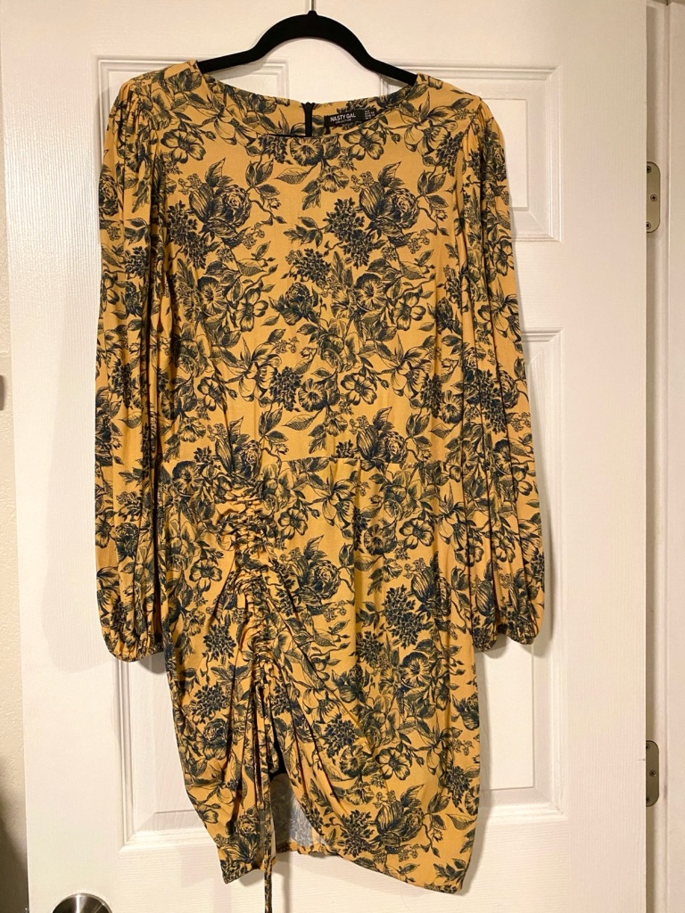 Nasty Gal Light Orange Floral Long Sleeve Drawcord Dress